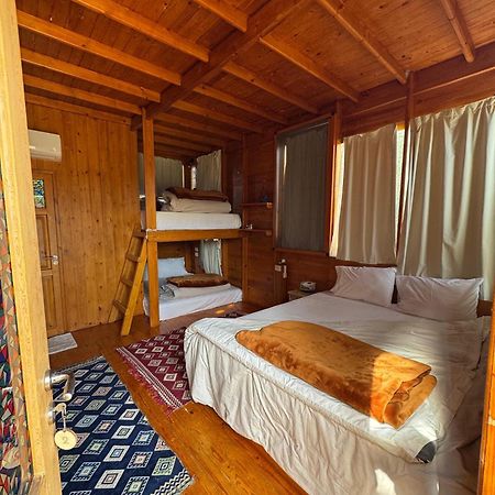 Northern Lake Lodge Izbat Ilyas Dış mekan fotoğraf